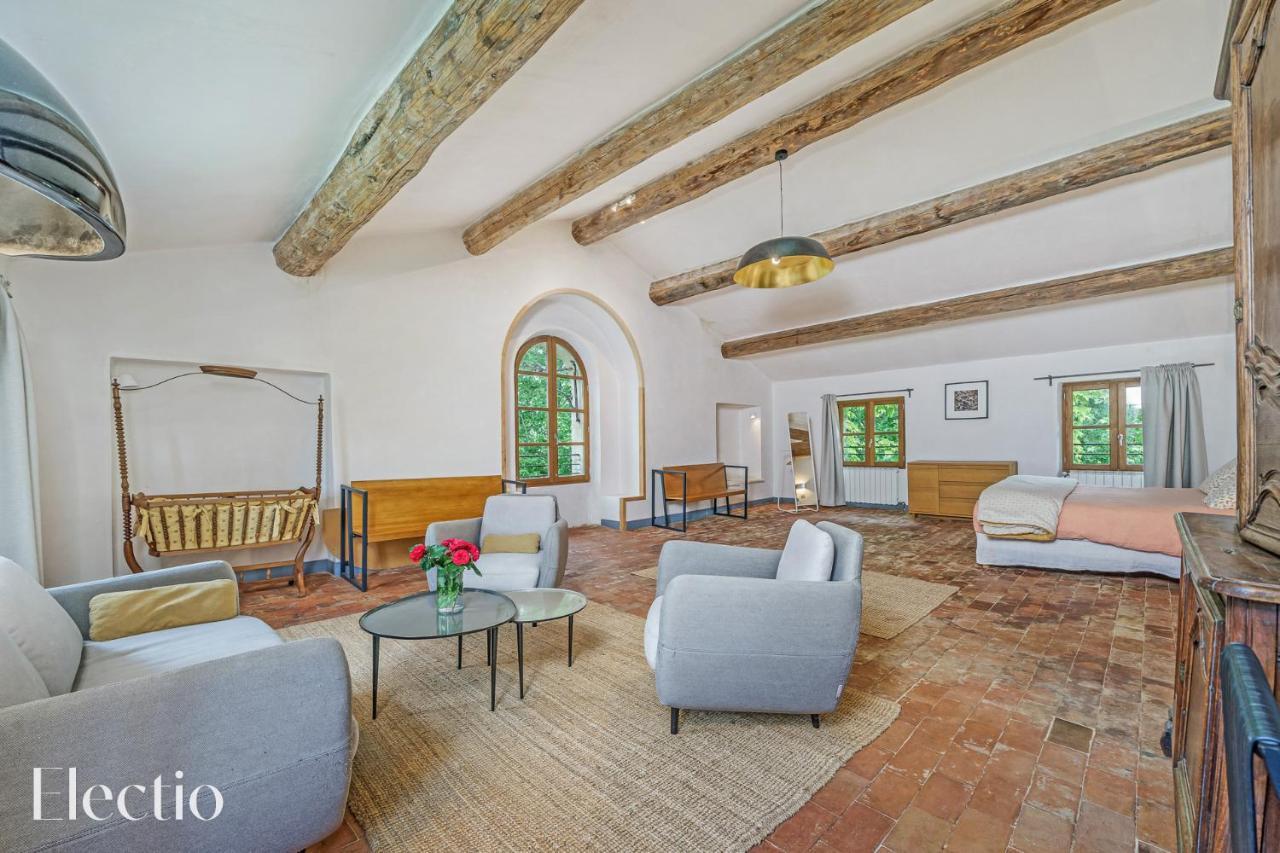 فندق Parenthese En Luberon روستريل المظهر الخارجي الصورة